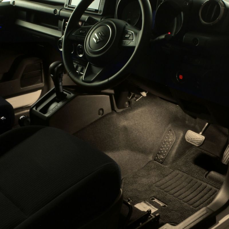 【在庫一掃】 ジムニー(JB64W)/ジムニーシエラ(JB74W)専用LEDフットライト 模型製作用品